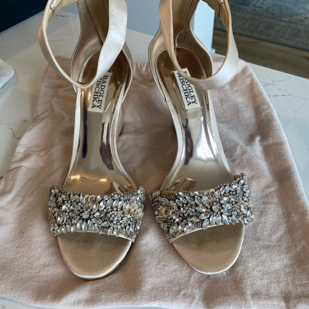 Badagley Mischa Champagne colored satin shoe